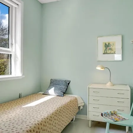 Cozy In With House Sea View 펜션 Rørvig