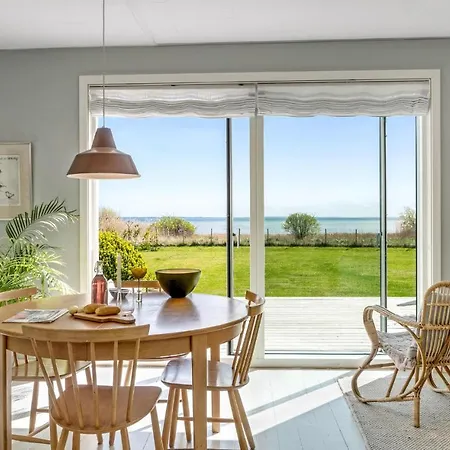 Cozy In With House Sea View 펜션 *